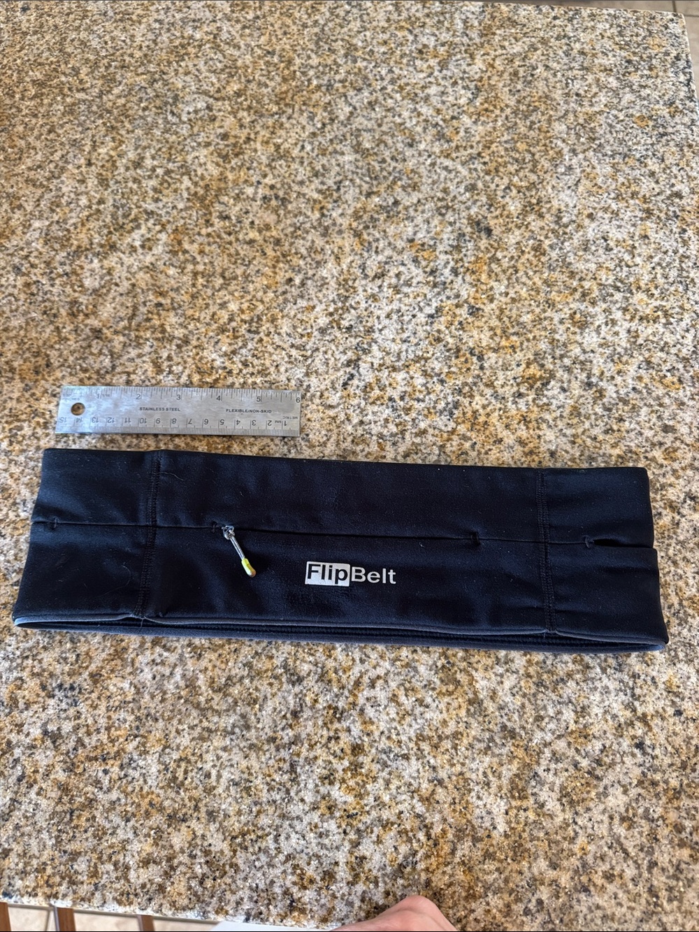 FlipBelt Classic Running Belt Black